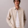 Camisa de popeline lavado com riscas e botões Camisa de popeline lavado com riscas e botões