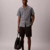 Camisa Descontraída de Algodão e Linho com Gola Camp Camisa Descontraída de Algodão e Linho com Gola Camp