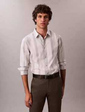 Camisa Justa Elástica Supima com Risca Tingida no Fio