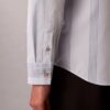 Camisa justa elástica Supima com riscas tingidas no fio Camisa justa elástica Supima com riscas tingidas no fio