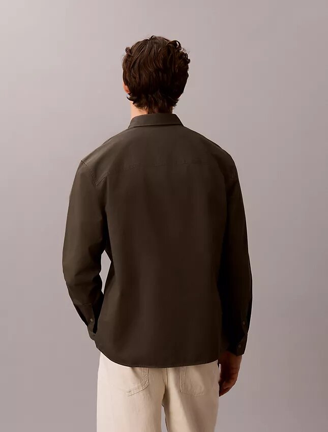 Camisa larga em sarja lavada Camisa larga em sarja lavada