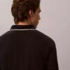 Camisa polo com detalhes em Liquid Touch