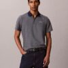 Camisa polo com fecho em espinha