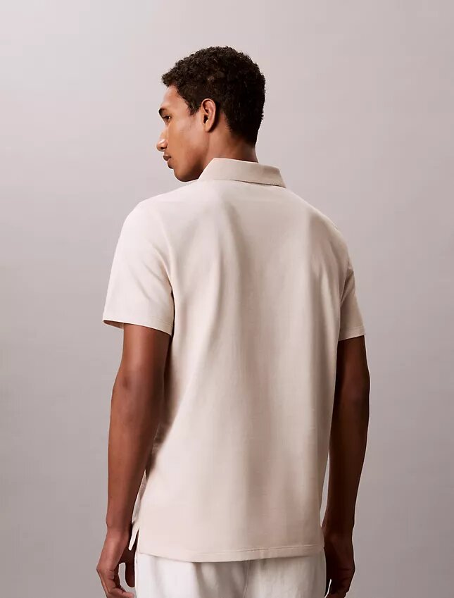 Camisa polo com fecho em espinha Camisa polo com fecho em espinha