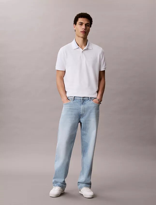 Camisa polo com gola em blocos de cor em piqué Camisa polo com gola em blocos de cor em piqué