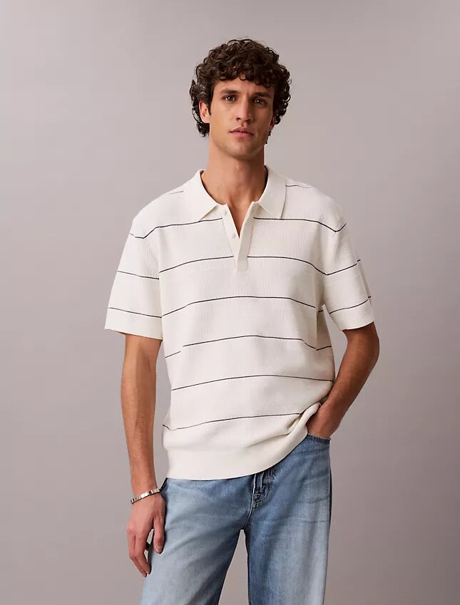 Camisa polo de malha às riscas em algodão Camisa polo de malha às riscas em algodão