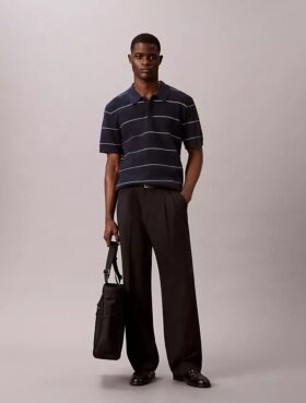 Camisa polo de malha às riscas em algodão