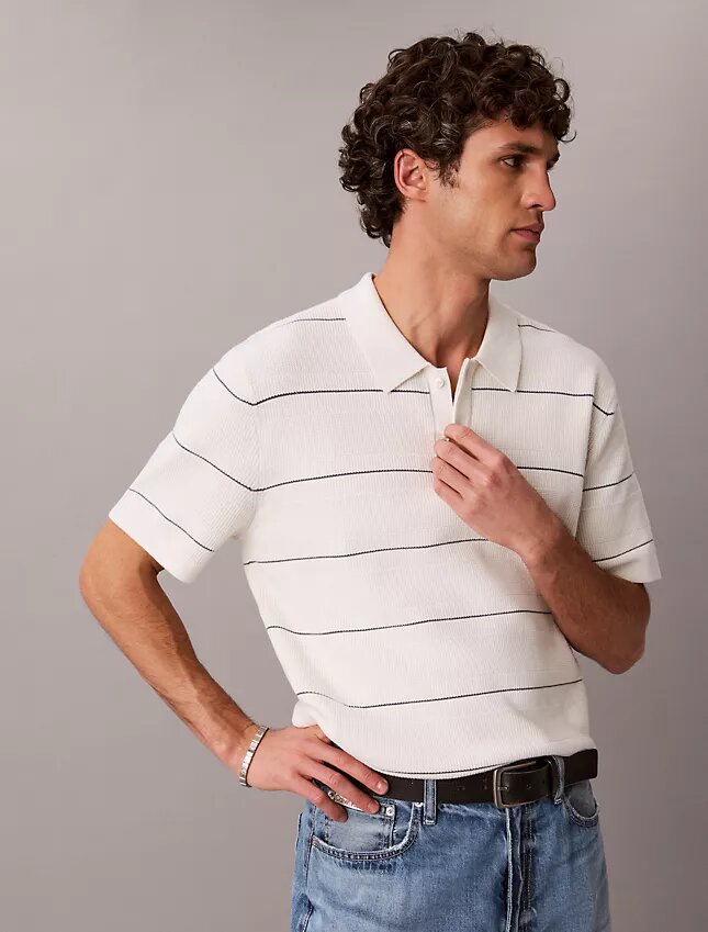Camisa polo de malha às riscas em algodão Camisa polo de malha às riscas em algodão