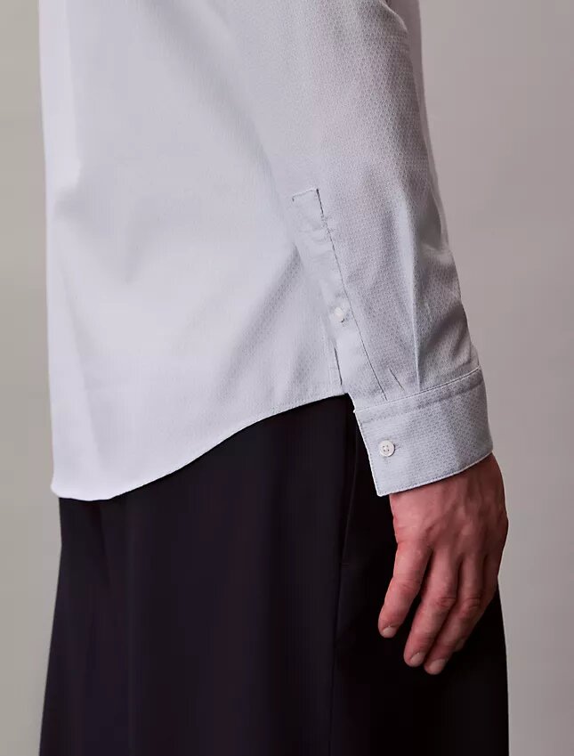 Camisa Slim com botões e padrão jacquard geométrico Camisa Slim com botões e padrão jacquard geométrico