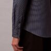 Camisa Slim com botões e padrão jacquard geométrico