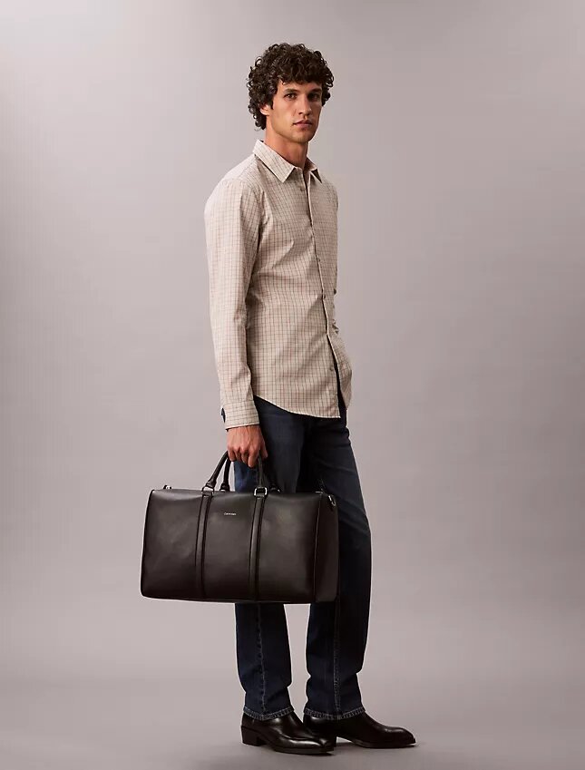 Camisa slim de xadrez em Cotton Stretch com botões Camisa slim de xadrez em Cotton Stretch com botões