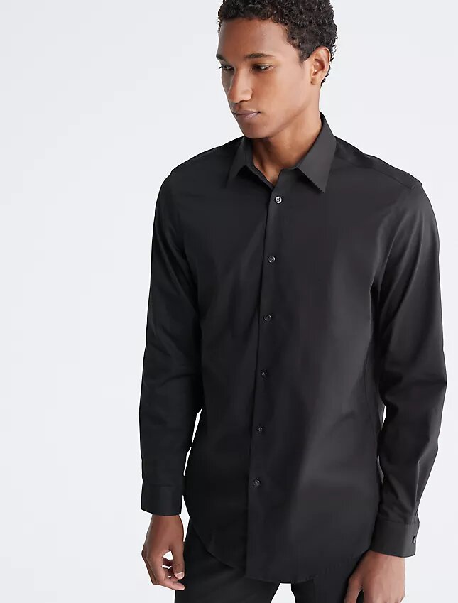 Camisa social de corte justo em algodão com padrão em espinha Camisa social de corte justo em algodão com padrão em espinha