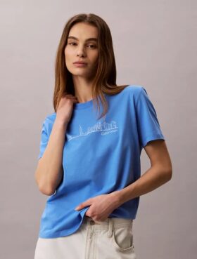 Camiseta clássica com grafismo da paisagem urbana de Nova Iorque