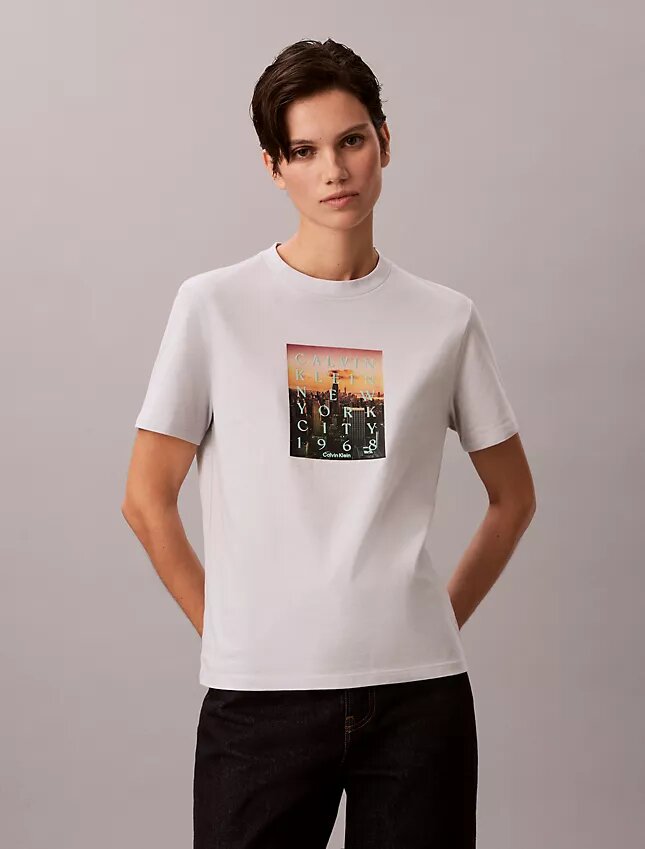 Camiseta clássica com logótipo «City Sunset» Camiseta clássica com logótipo «City Sunset»