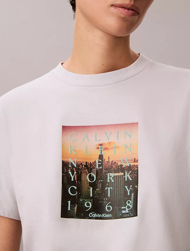 Camiseta clássica com logótipo «City Sunset» Camiseta clássica com logótipo «City Sunset»