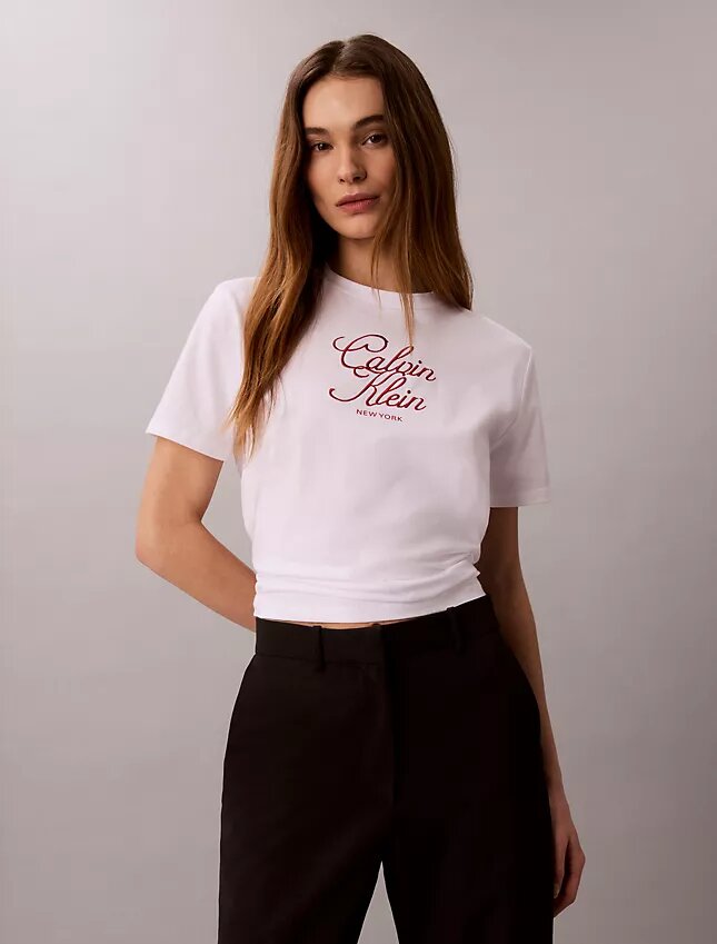 Camiseta clássica com logótipo em letra cursiva Camiseta clássica com logótipo em letra cursiva