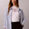 Camiseta clássica com logótipo em letra cursiva Camiseta clássica com logótipo em letra cursiva