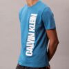Camiseta clássica com logótipo vertical