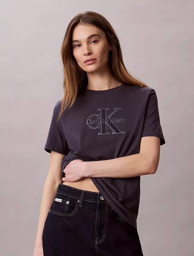 Camiseta com Estampado Monólogo em Tecido Baby Terry Camiseta com Estampado Monólogo em Tecido Baby Terry