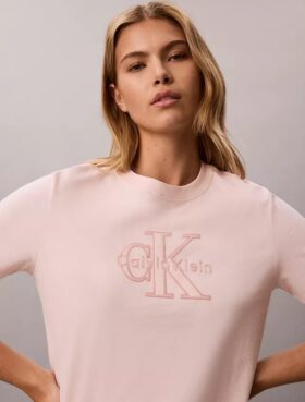 Camiseta com Estampado Monólogo em Tecido Baby Terry