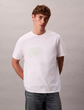 Camiseta Descontraída com Estampado Circular