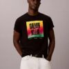 Camiseta Easy Tee com logótipo Pride