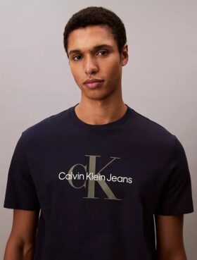 Camiseta Monologo