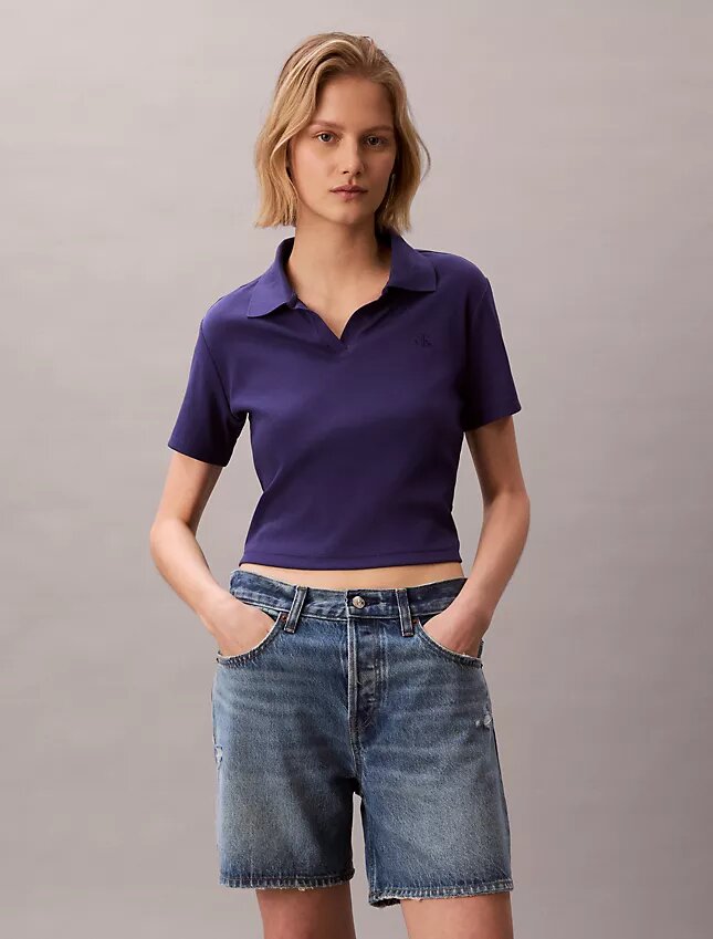Camiseta polo com canelado em algodão Camiseta polo com canelado em algodão