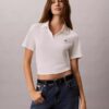 Camiseta polo com canelado em algodão Camiseta polo com canelado em algodão