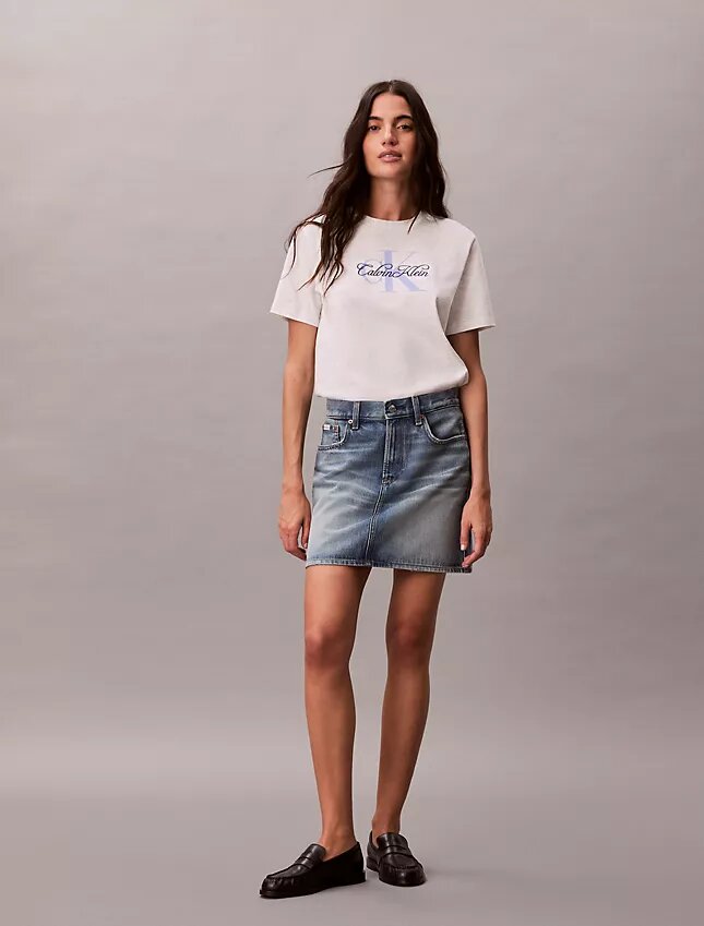 Camisola clássica com gráfico Script Monologo Camisola clássica com gráfico Script Monologo