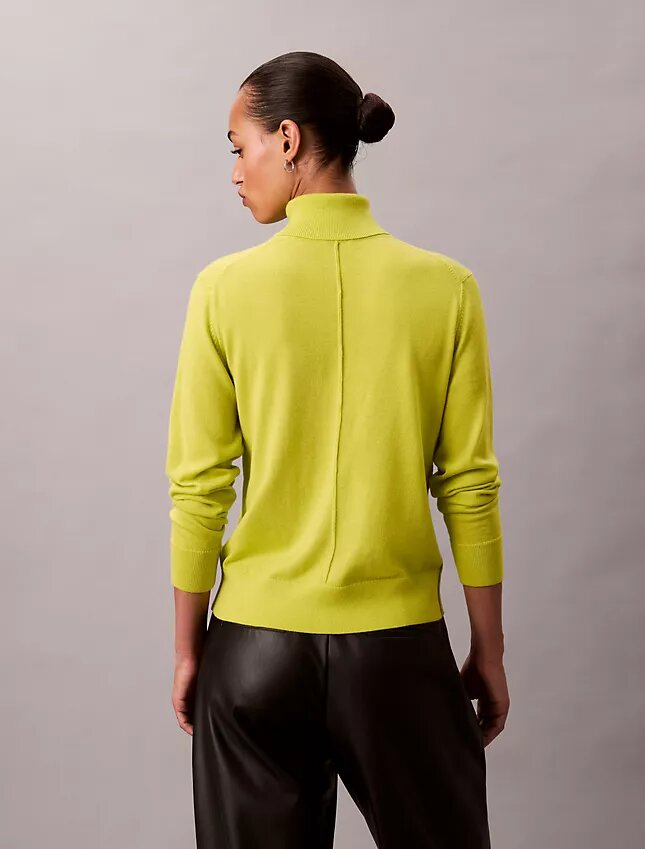 Camisola clássica de gola alta em lã merino Camisola clássica de gola alta em lã merino