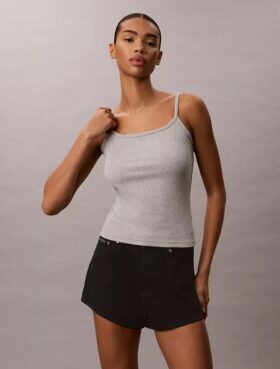 Camisola com canelado