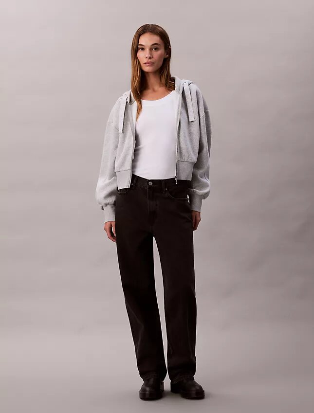 Camisola com capuz descontraída em malha polar com fecho e fita com logótipo Camisola com capuz descontraída em malha polar com fecho e fita com logótipo