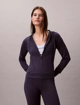 Camisola com capuz desportiva suave