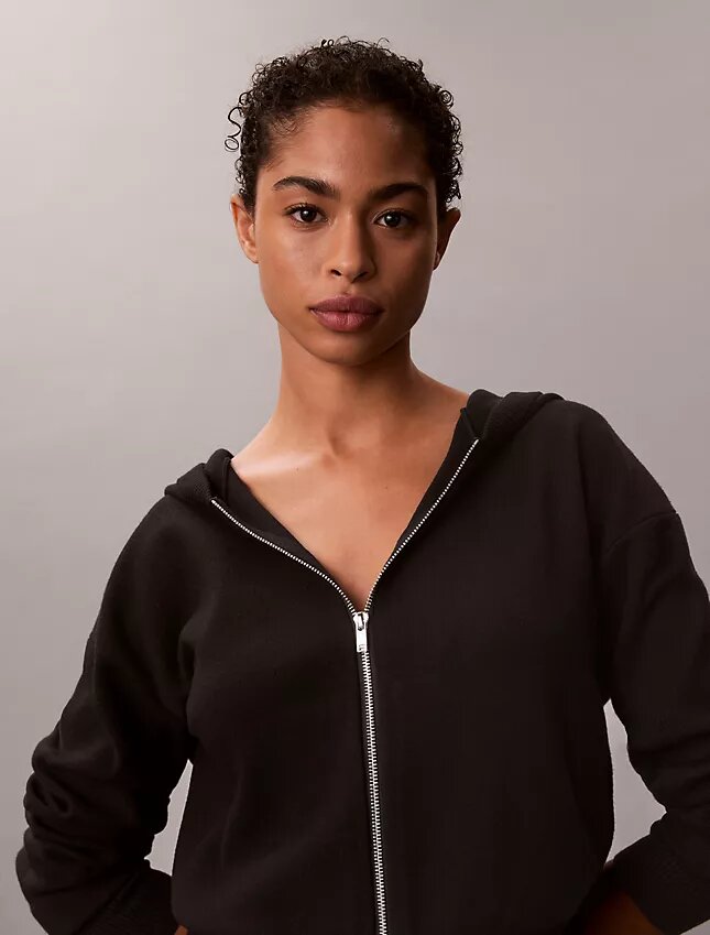 Camisola com capuz em malha folgada Camisola com capuz em malha folgada