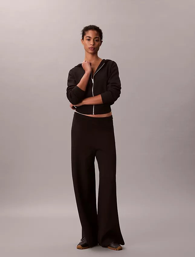 Camisola com capuz em malha folgada Camisola com capuz em malha folgada
