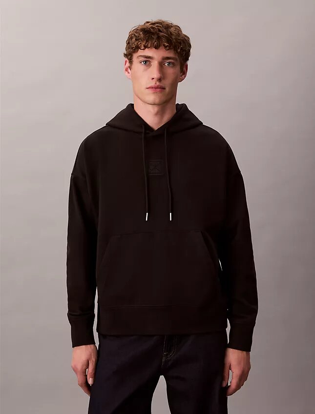 Camisola com capuz em tecido felpudo com logótipo Camisola com capuz em tecido felpudo com logótipo