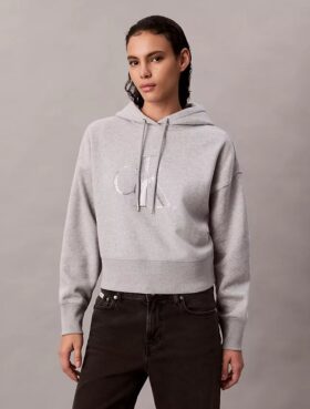 Camisola com capuz folgada em malha polar com Monogram de lantejoulas