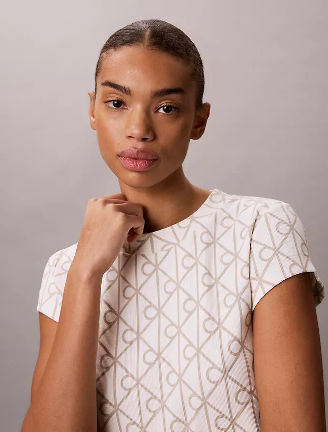 Camisola com logótipo Camisola com logótipo