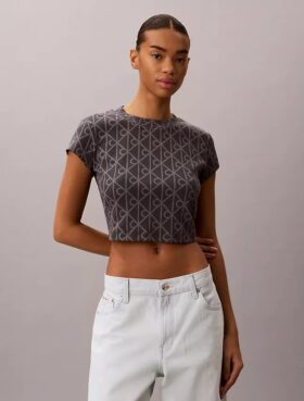Camisola com logótipo