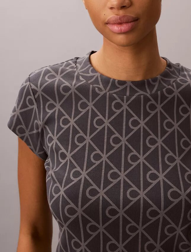 Camisola com logótipo Camisola com logótipo