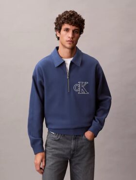 Camisola com logótipo Monogram e fecho de correr de um quarto Camisola com logótipo Monogram e fecho de correr de um quarto