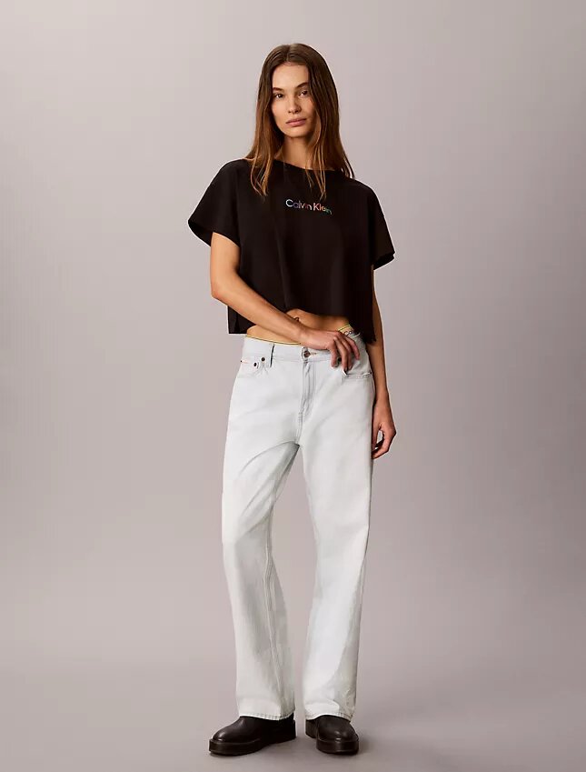 Camisola Curta Boxy Lounge Pride em Cotton Stretch Camisola Curta Boxy Lounge Pride em Cotton Stretch