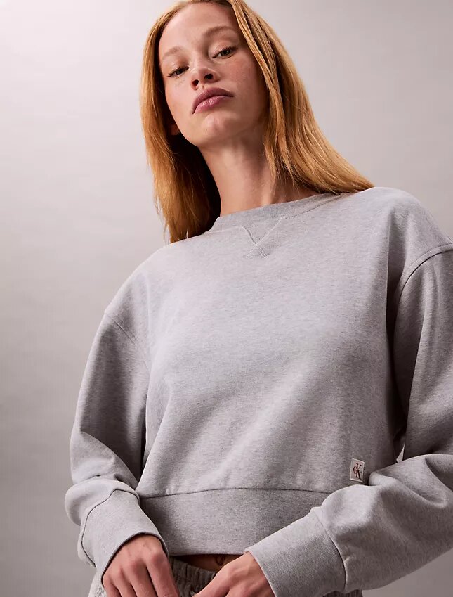 Camisola curta e folgada em malha felpuda Camisola curta e folgada em malha felpuda