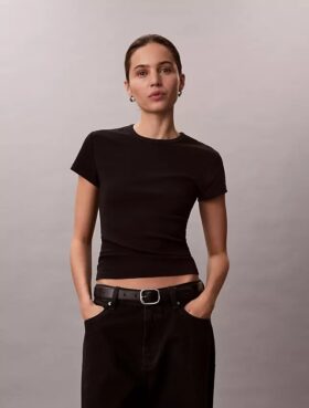 Camisola de bebé requintada