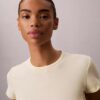 Camisola de bebé requintada Camisola de bebé requintada