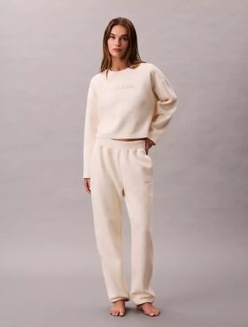 Camisola de dormir acolchoada em malha polar