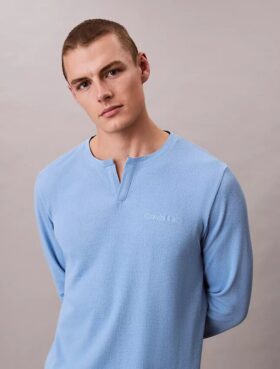 Camisola de dormir Henley em malha waffle