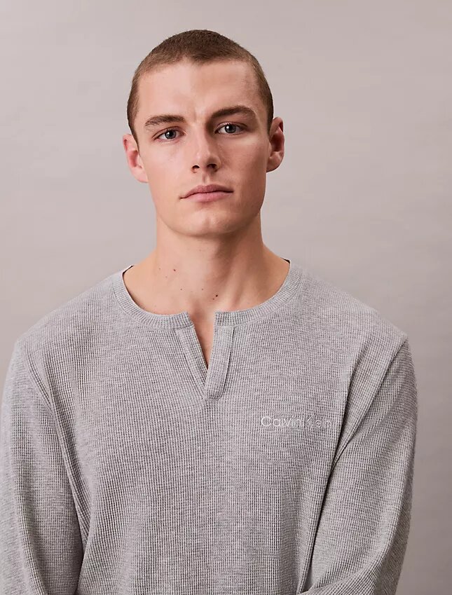Camisola de dormir Henley em malha waffle Camisola de dormir Henley em malha waffle