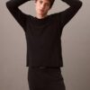 Camisola de dormir preta CK Black Slim com gola redonda Camisola de dormir preta CK Black Slim com gola redonda